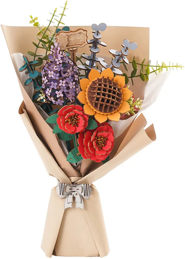 DIY Wooden Flower Bouquet Kit - Image 4
