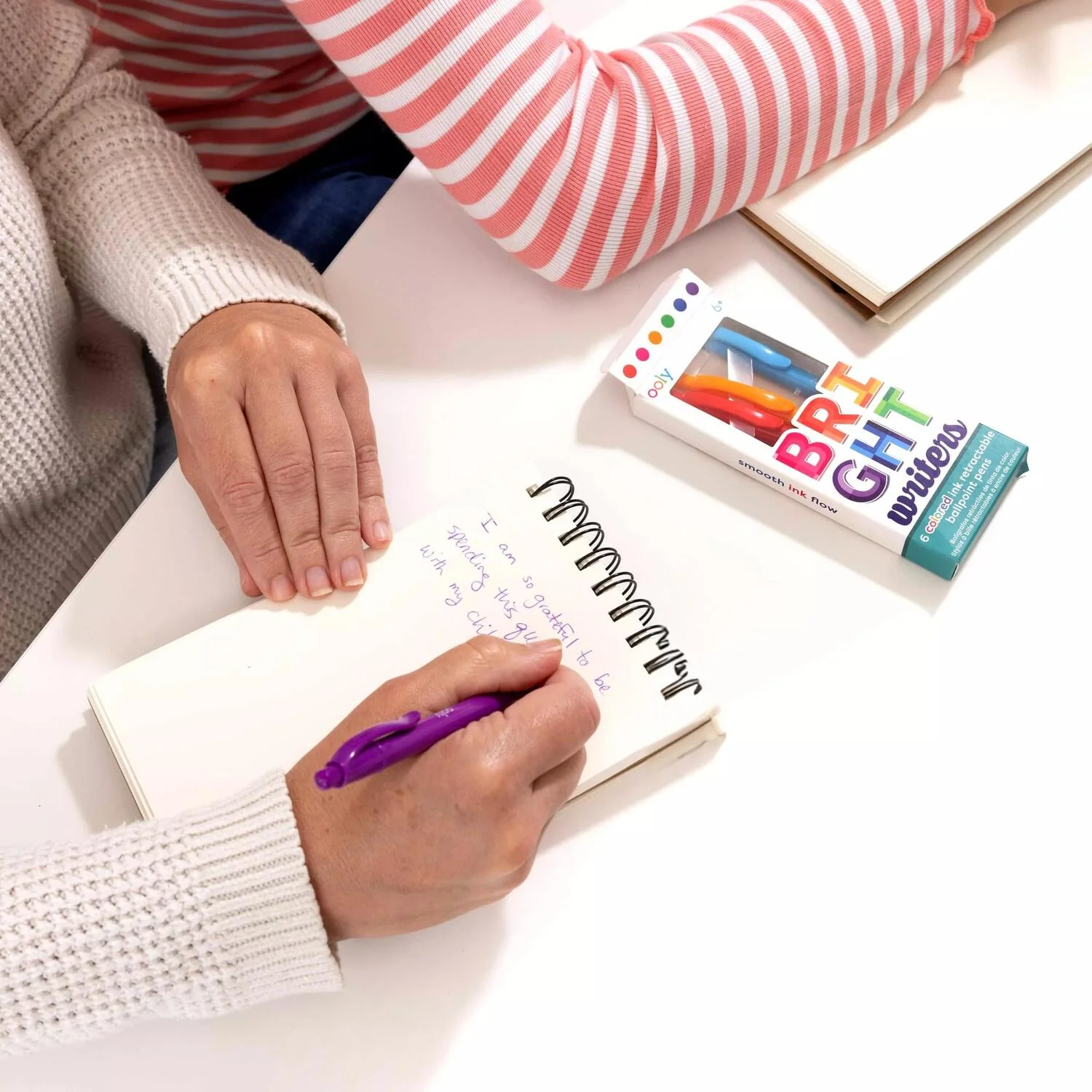 Bright Writers Colored Ballpoint Pens - Image 8
