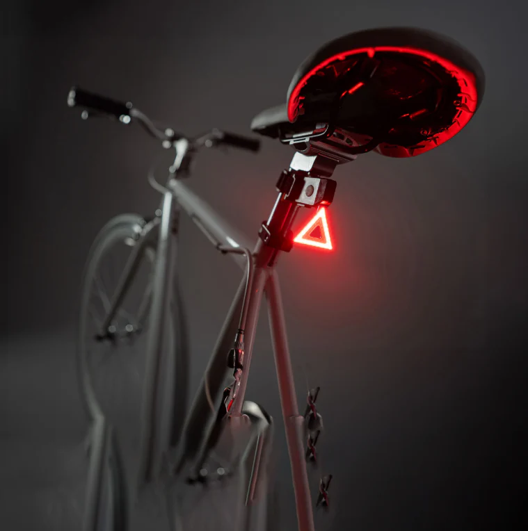 Triangle Taillight - Image 2