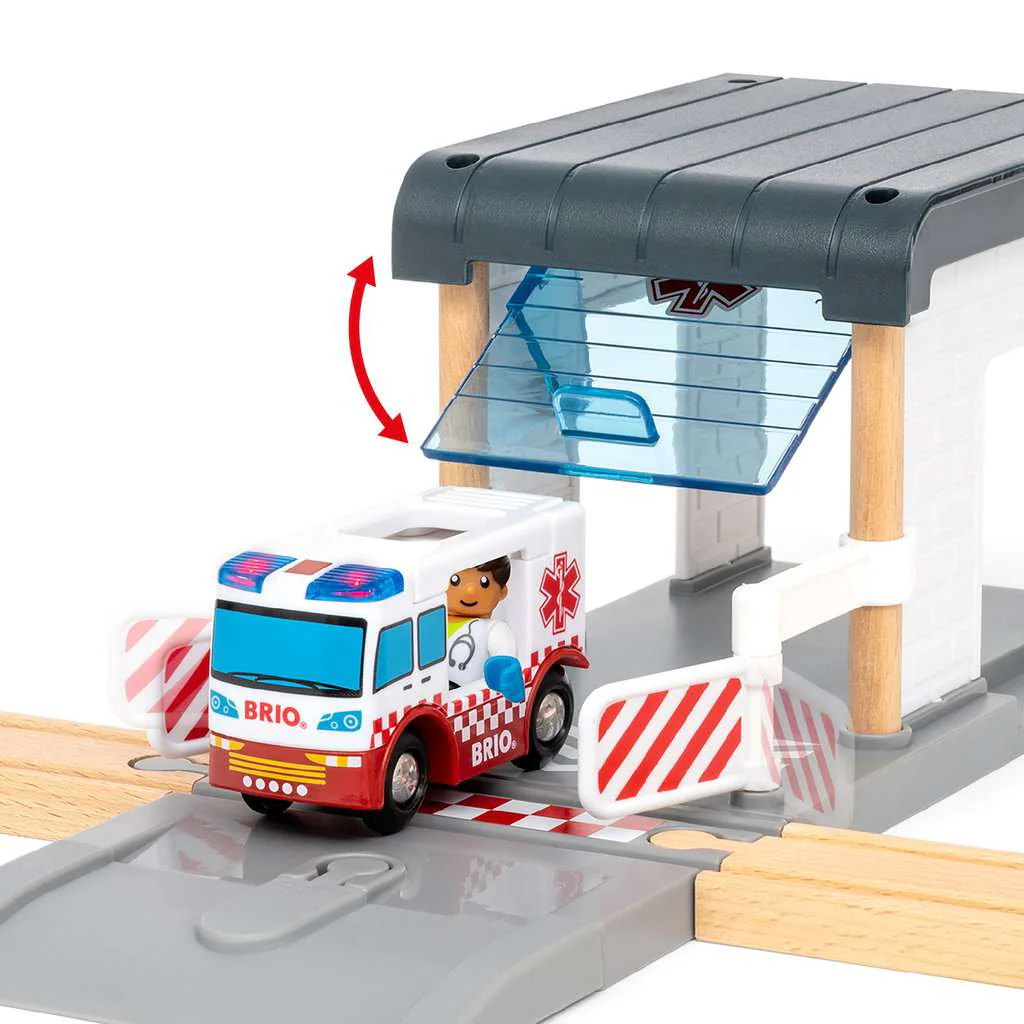 BRIO Rescue Team Train Set - Image 3