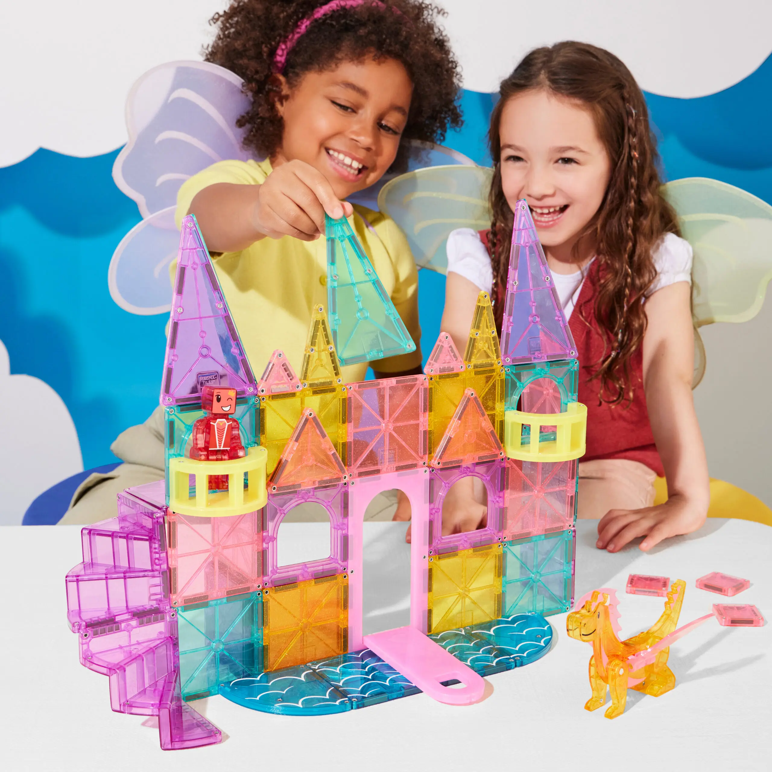 Magna-Tiles® Castle DLX and Micro Mags 48 piece set - Image 2