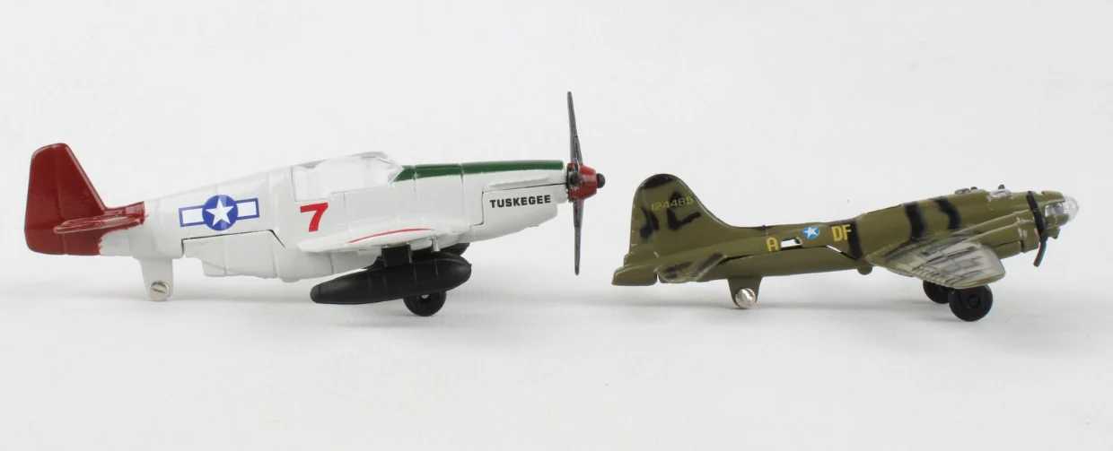 Boeing World War II Playset - Image 4