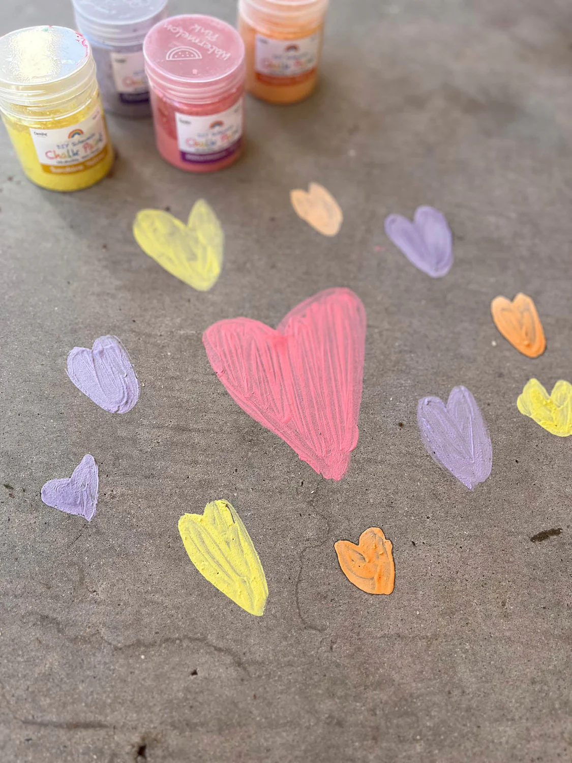 DIY Sidewalk Chalk Paint Set - Image 10