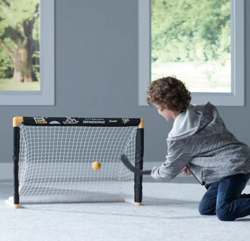 Penguins Mini Hockey Set - Image 2