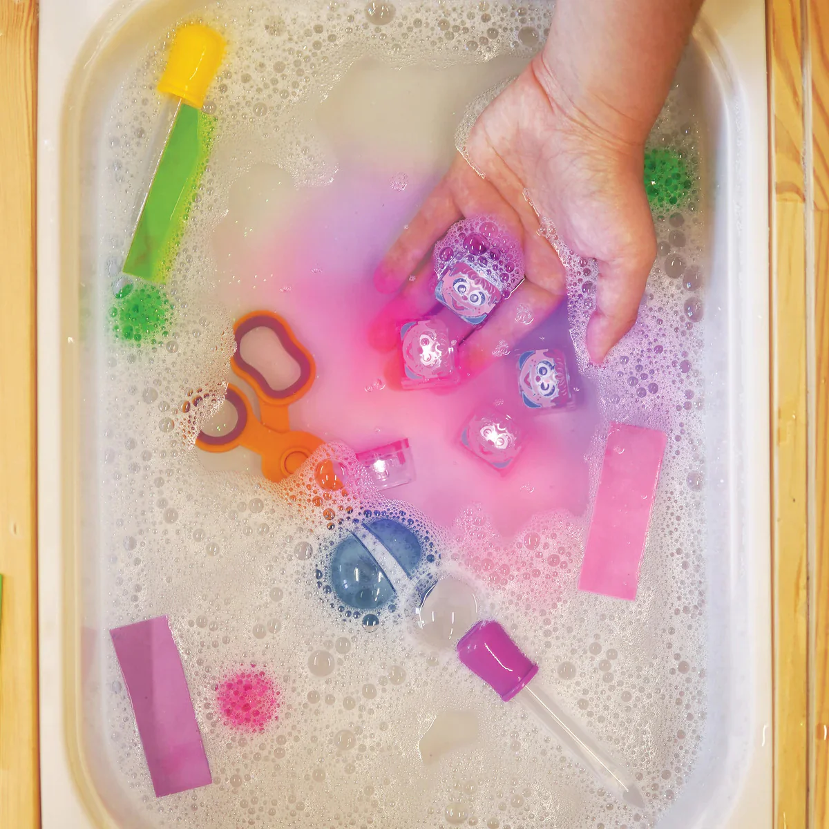 Glo Pals Abby Cadabby Sesame Street Light-Up Cubes - Image 3