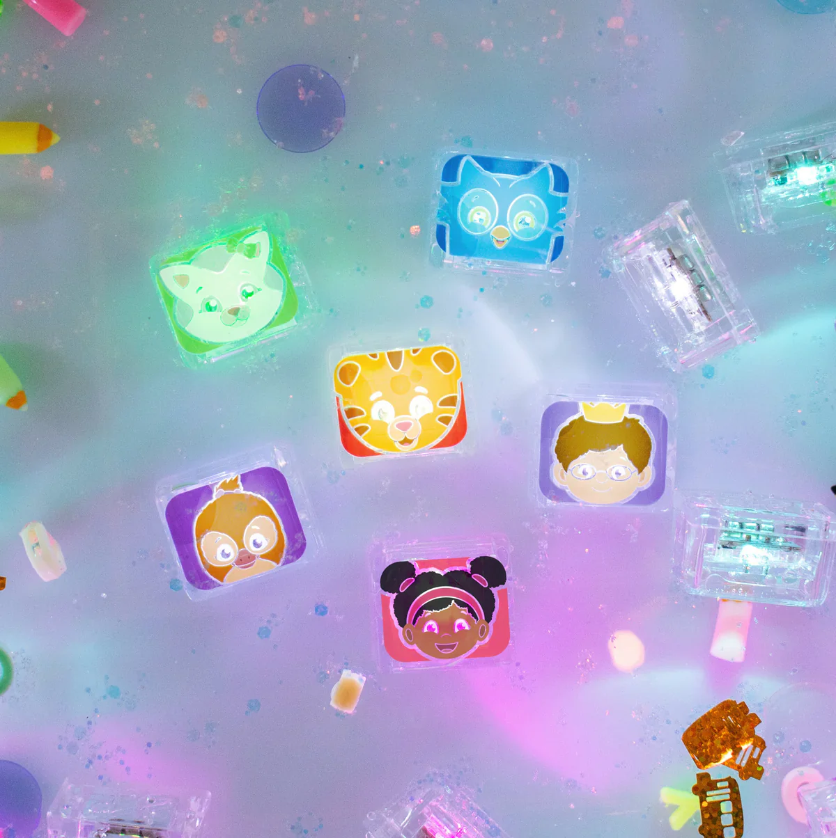 Daniel Tiger Light Up Cubes 6Pk - Image 2