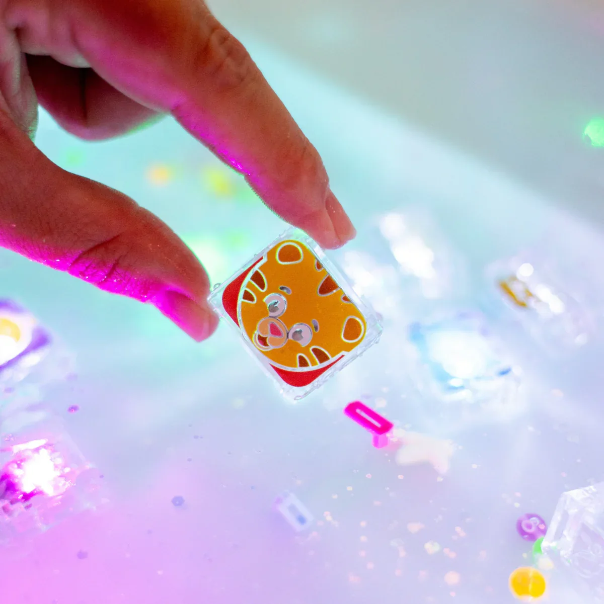 Daniel Tiger Light Up Cubes 6Pk - Image 5