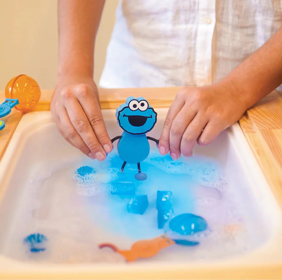 Glo Pals Cookie Monster Sesame Street Character - Image 5