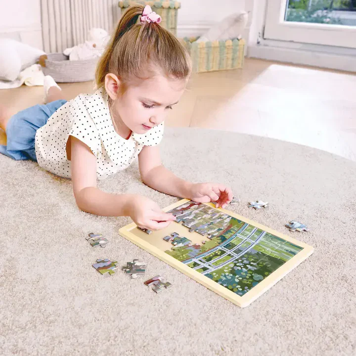 48 pc Monet Water Lily Garden Puzzle The Met Series - Image 4