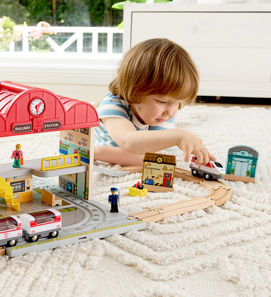 Portable Train Station Set - Image 10