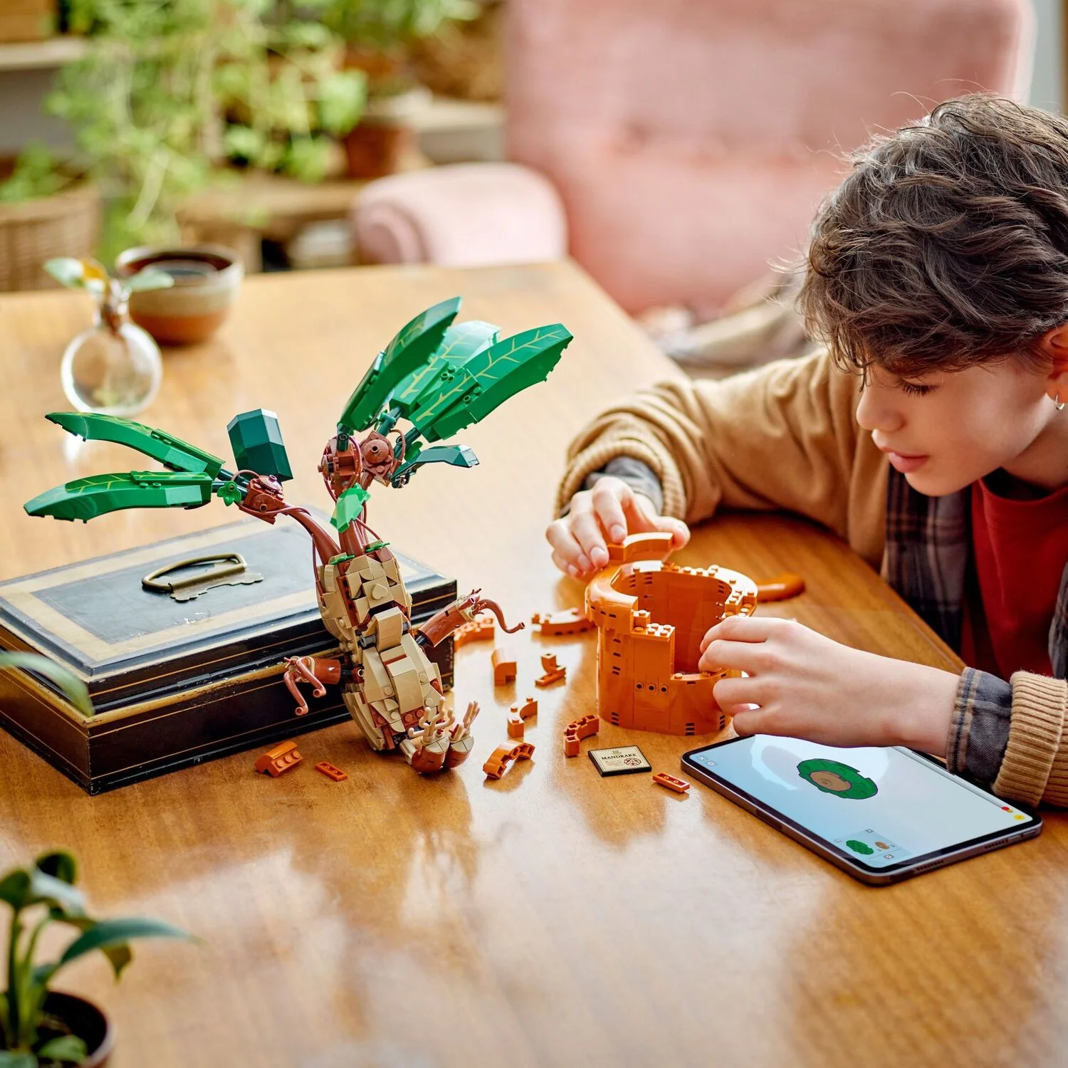 LEGO® Harry Potter™ Mandrake - Image 9