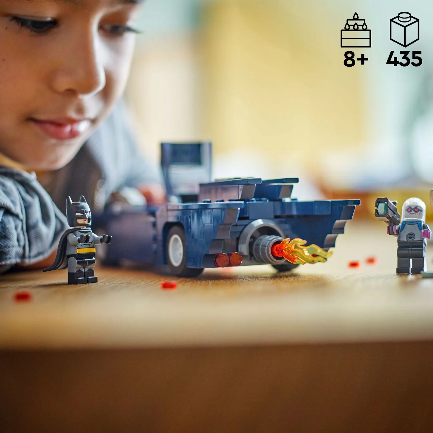 LEGO® Super Heroes DC Batman™ with the Batmobile™ vs. Harley Quinn™ and Mr. Freeze™ - Image 9