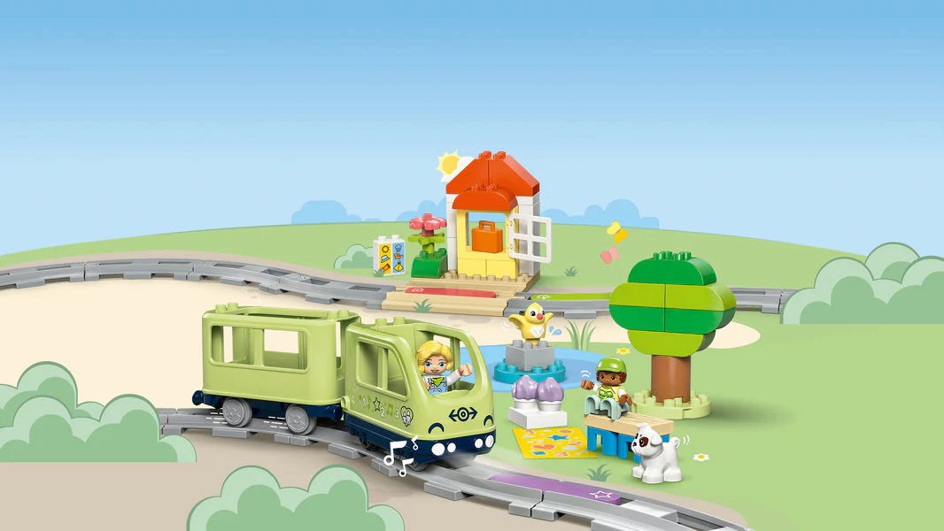 LEGO® DUPLO® Town Interactive Adventure Train - Image 6