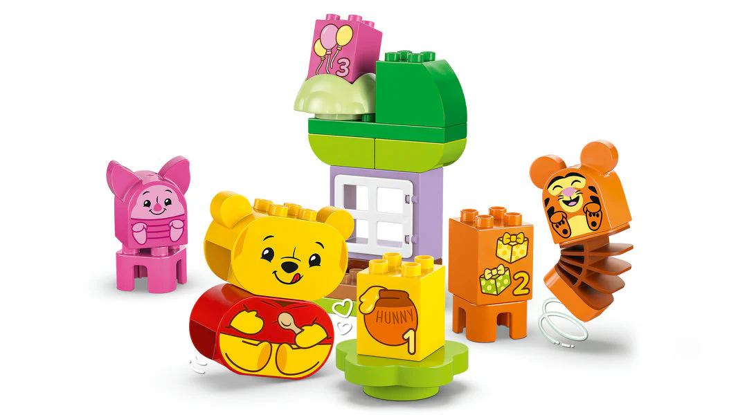 LEGO® DUPLO® Disney Winnie the Pooh’s Birthday Party - Image 4