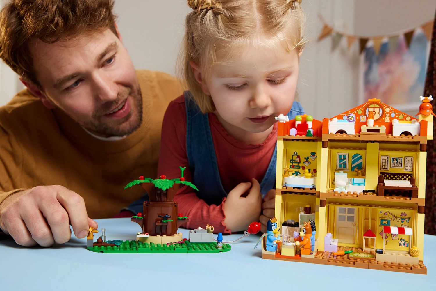 LEGO® Bluey's Family House - Image 7