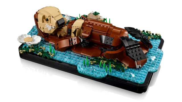 LEGO® Ideas Floating Sea Otters - Image 4