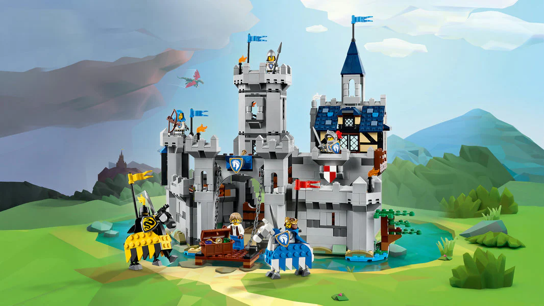 LEGO® Creator 3in1 Medieval Horse Knight Castle - Image 6