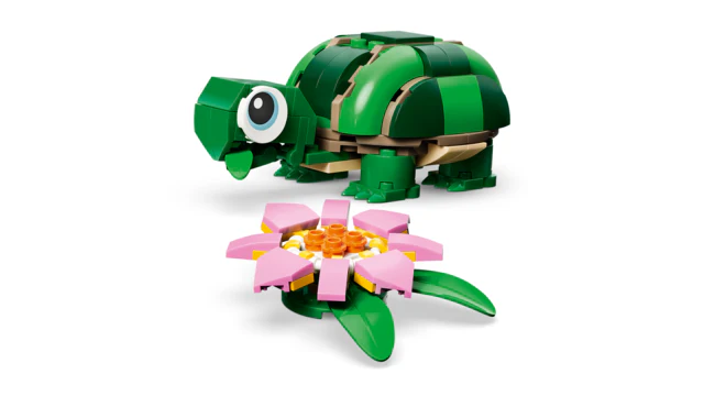 LEGO® Creator 3in1 Turtle With A Water Lily - Image 4