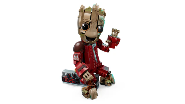 LEGO® Marvel Ravager Jumpsuit Groot - Image 4