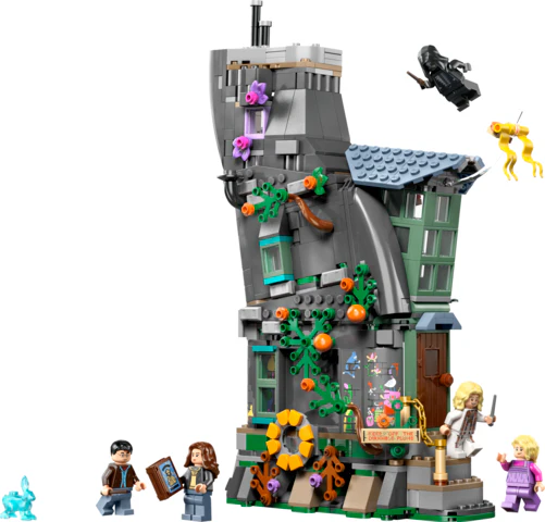 LEGO® Harry Potter™ Luna Lovegood's House - Image 3