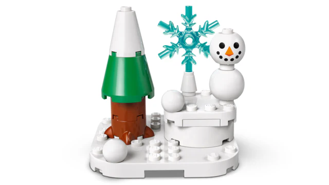 LEGO® Animal Crossing™ Creative Houses Seasons Of Fun - Image 4