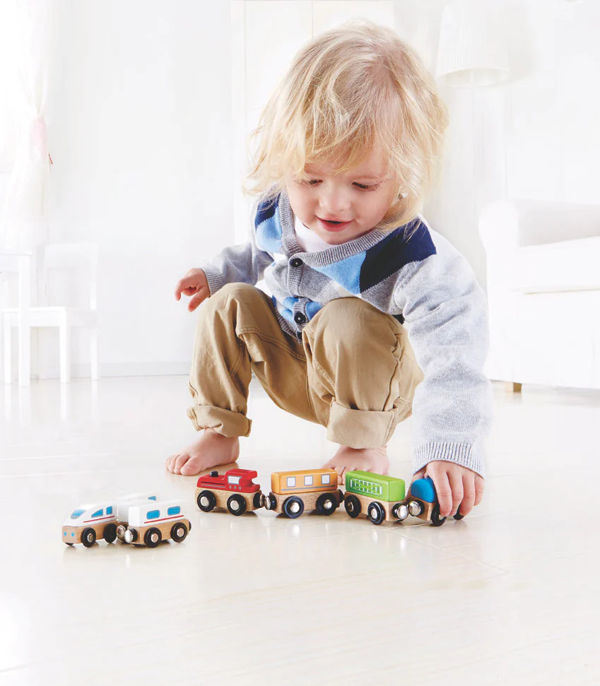 Magnetic Classic Train - Image 3