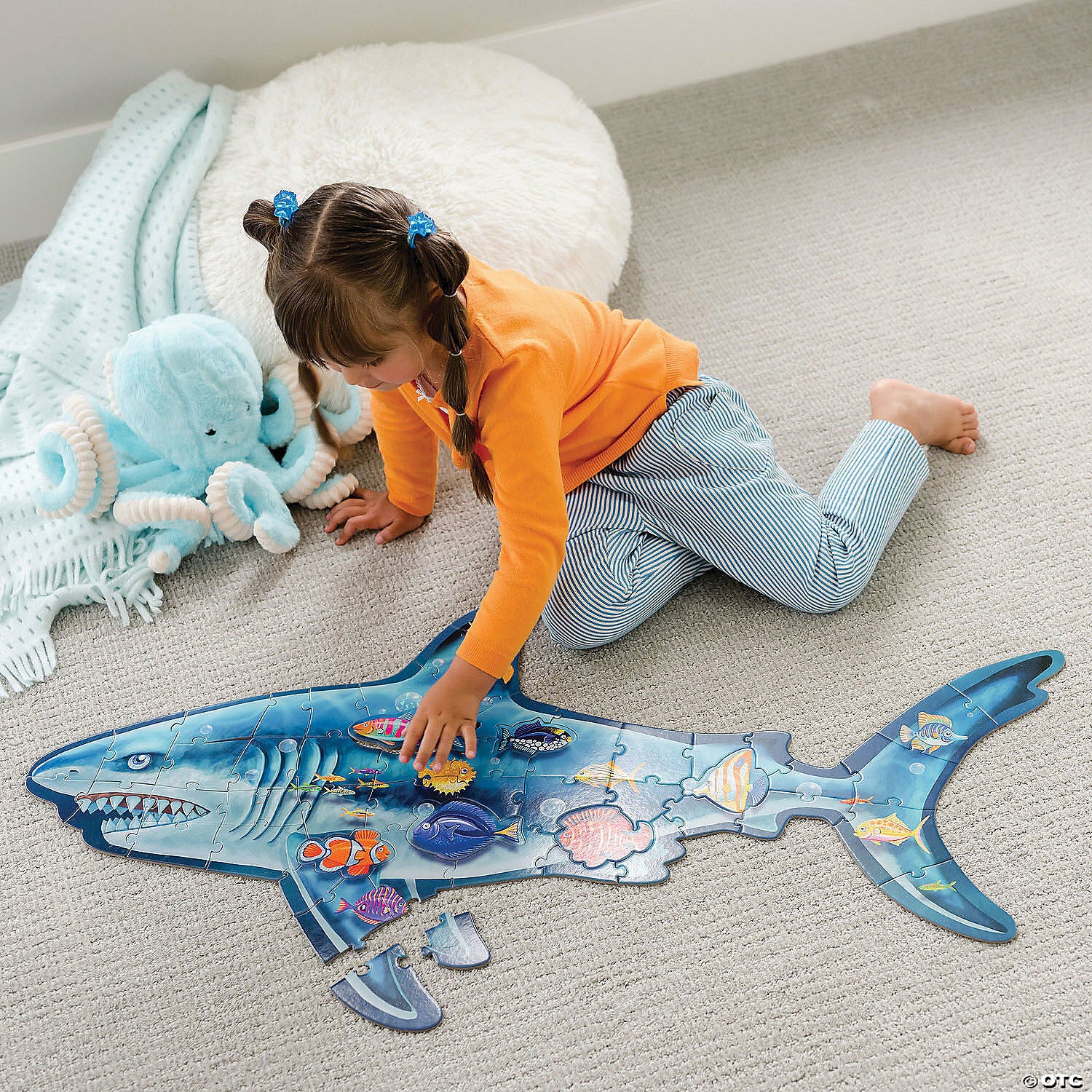 53 pc Shark Floor Puzzle - Image 2