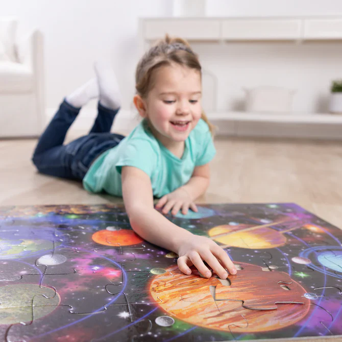 48 pc Solar System Floor Puzzle - Image 5