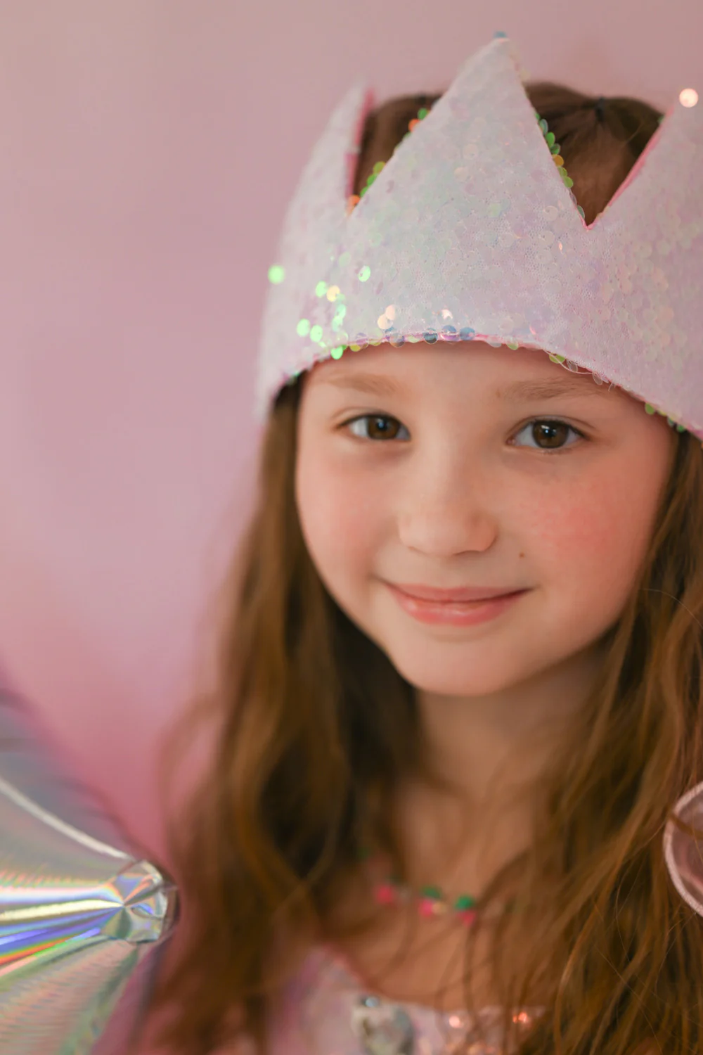 Ombre Sequin Crown - Image 4