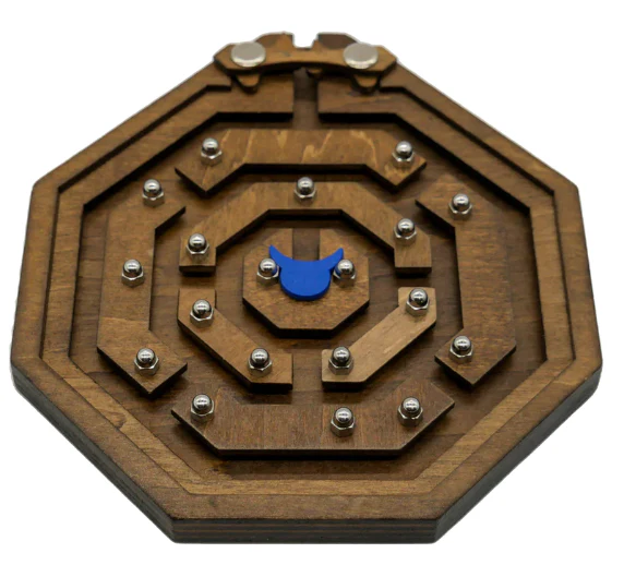 Minotaurs Labyrinth Puzzle - Image 2