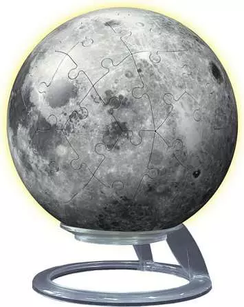 Glow In The Dark Moon 3D - Image 3