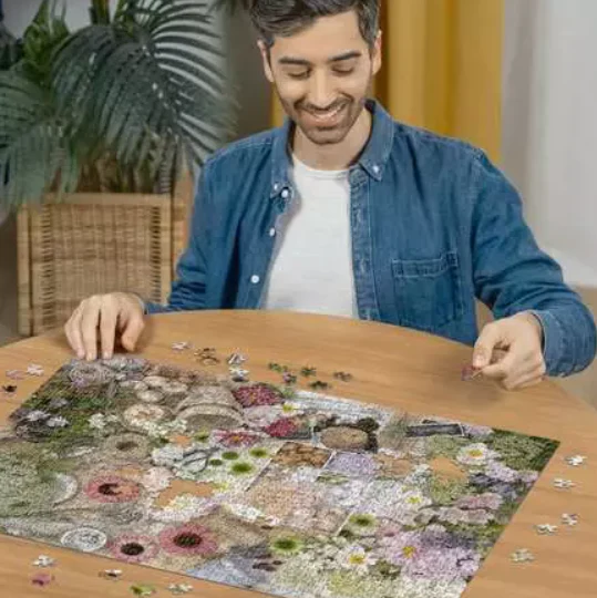 1000 pc Colorful Floral Love Puzzle - Image 3