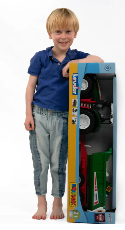 Roadmax Tractor Frontloader and Trailer - Image 5