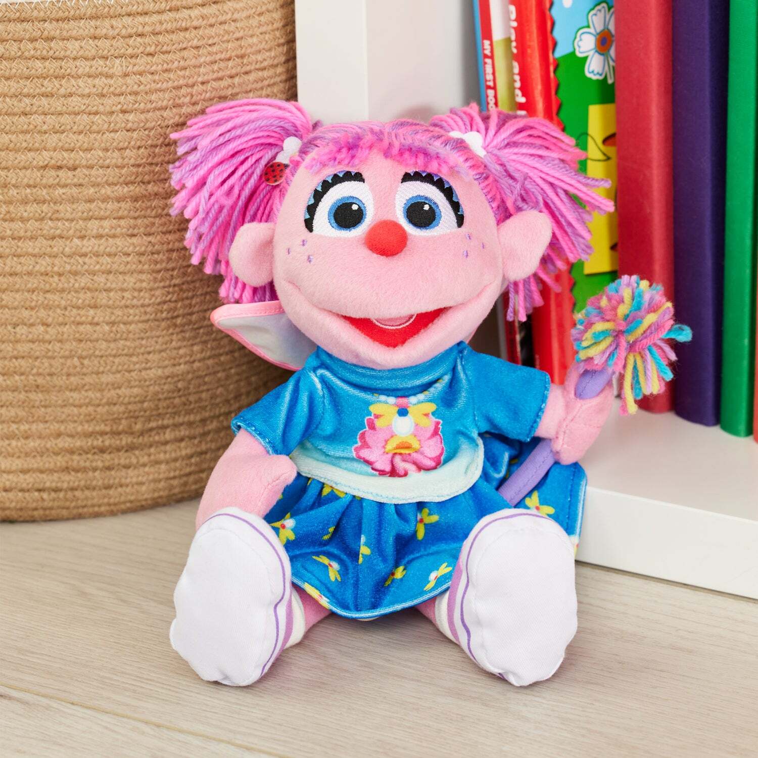 Sesame Street Abby Cadabby With Wand, 11 In - Image 2