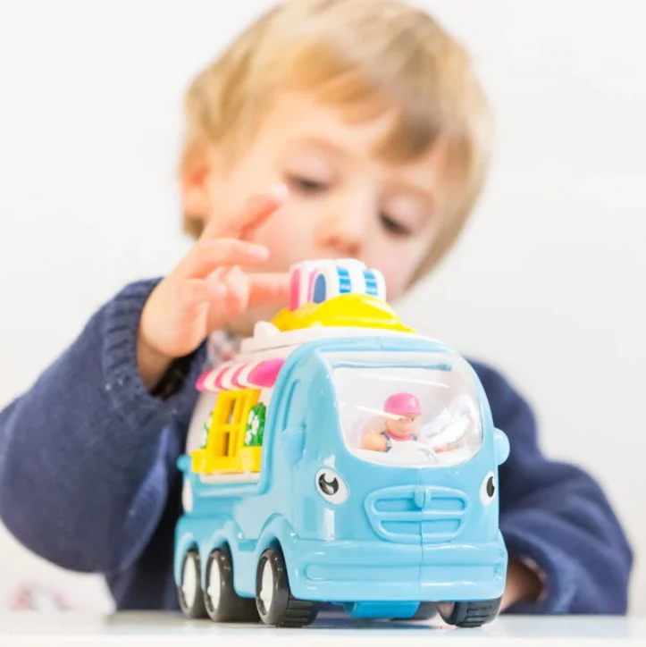 WOW Kitty Camper Van - Image 3