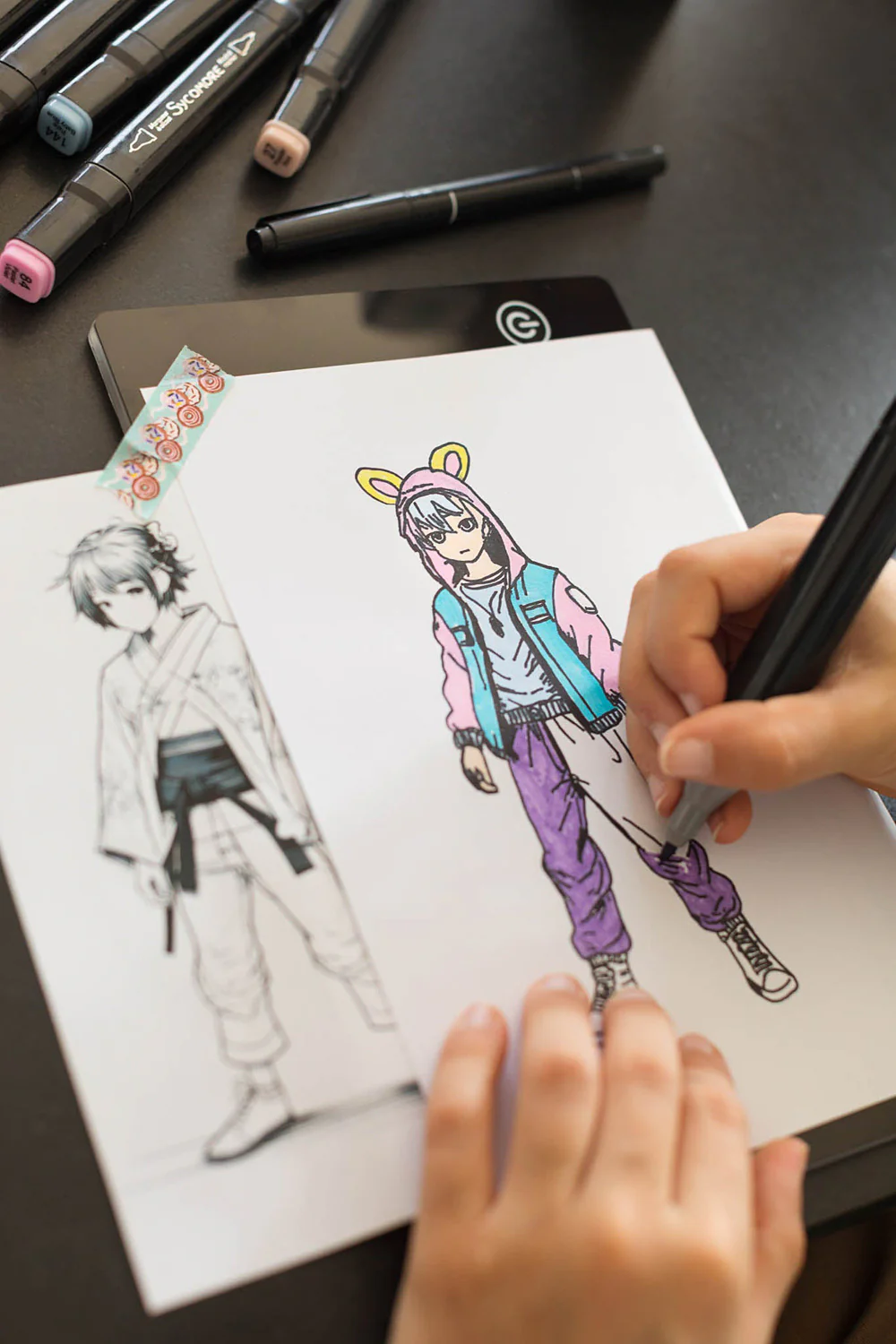 Manga Create Your Own With LED Light Pad - Image 9