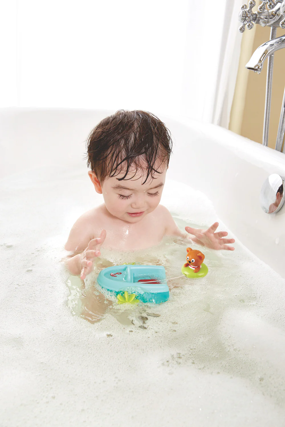 Waterfun Pull-Back Boat - Image 3