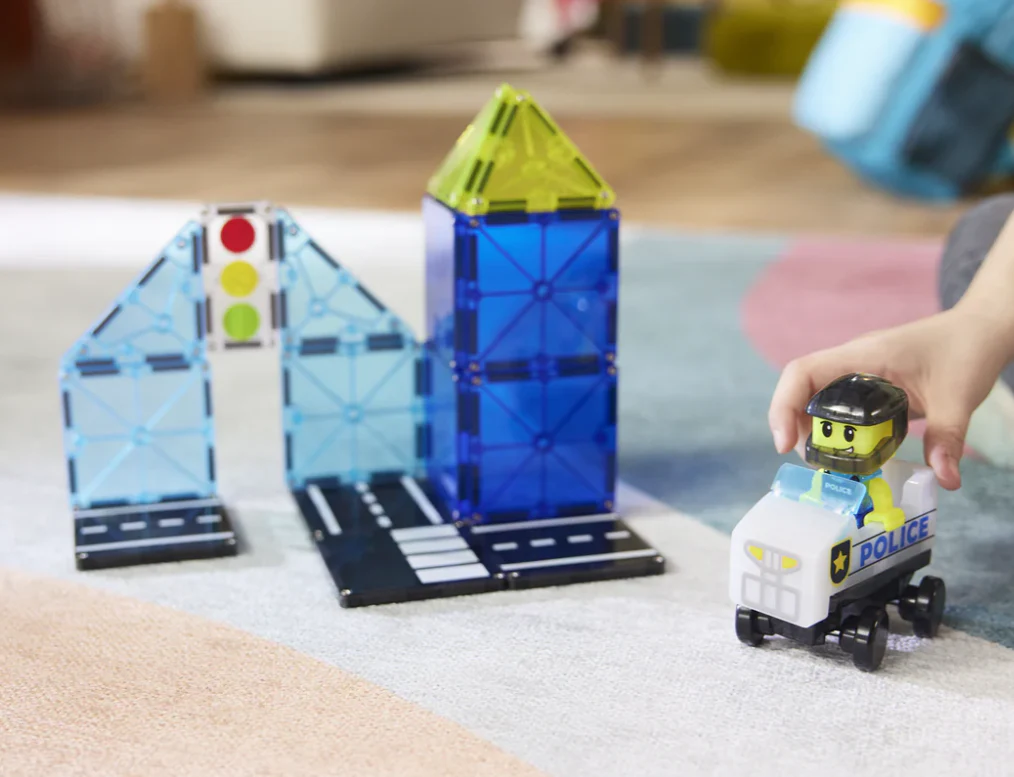 Magna-Tiles® Police Patrol 20 piece set - Image 3
