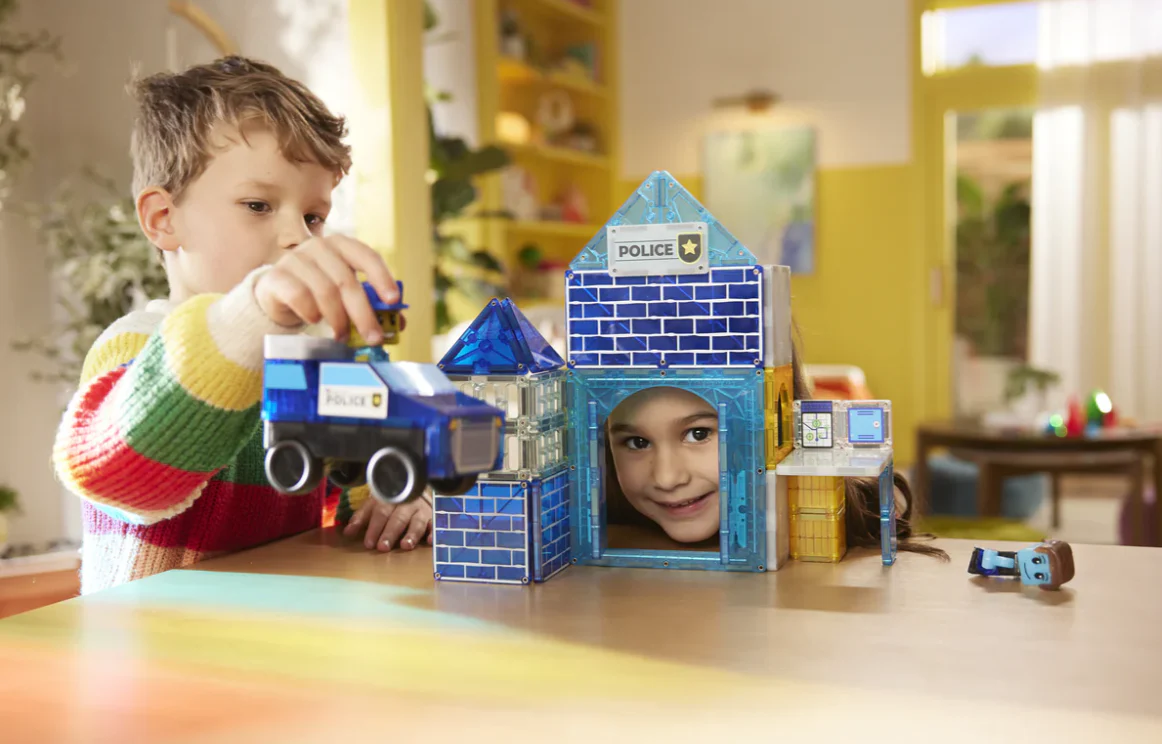 Magna-Tiles® Police Station 35 piece set - Image 3